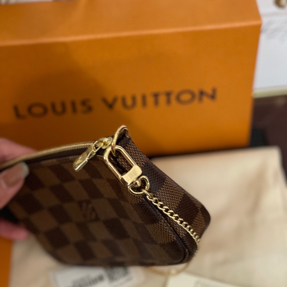 Lv mini pouch - Picture 5 of 14